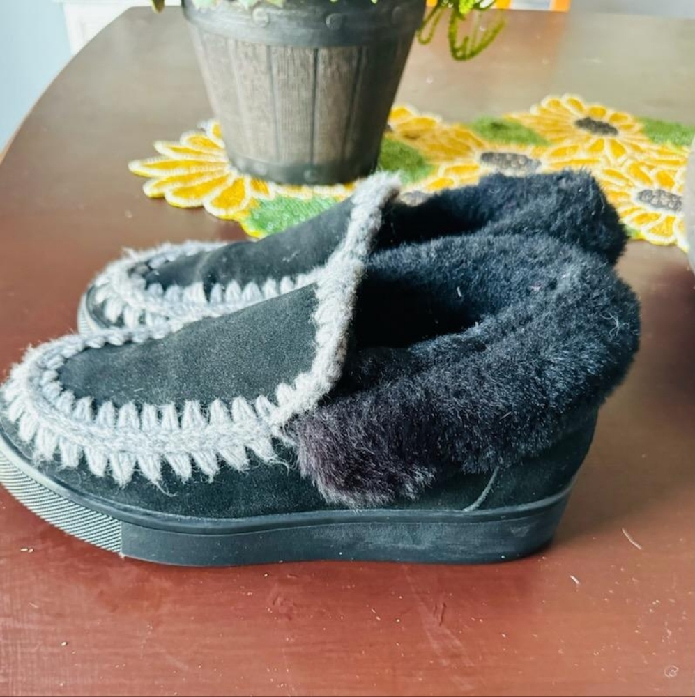 Blondo house slippers